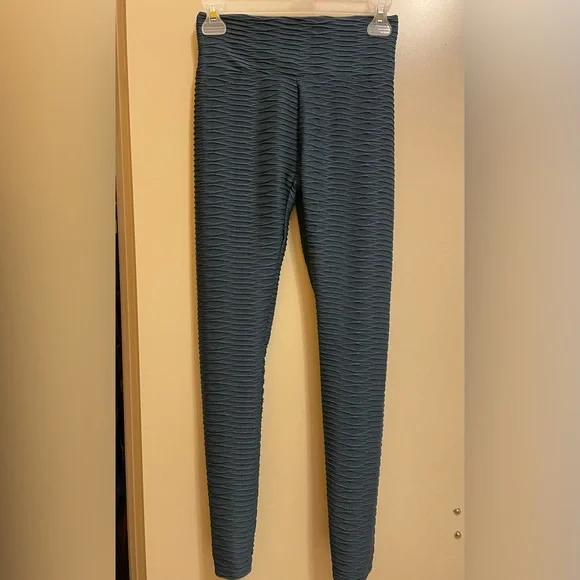 Work out set - Picture 2 of 3